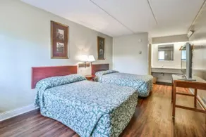 Economy Hotel Marietta - Image 2