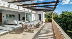 Andalusian Sun Villa with Private Pool & BBQ - EaW Homes - Image 4