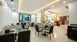 A25 Hotel - Hoàng Đạo Thúy 2 - Image 3