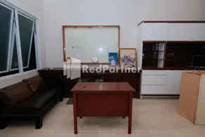 RedDoorz at Victory Homestay Karawaci - Image 3