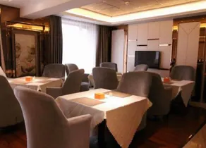 Yi Jin Hotel - Image 2