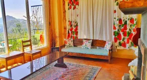 Best Bed and Breakfast with Sunrise & Mountain View! - Image 2