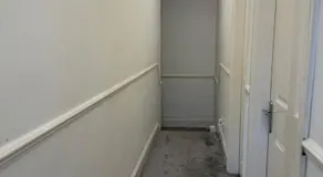 London Cozy Room, Fast WiFi - Image 5