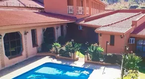 Valley View Guest House - Image 3