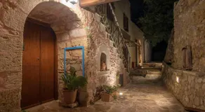 STAMATOGIANNIS Traditional Apartments - Image 4