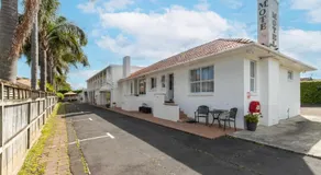 Aarangi Motel - Image 5