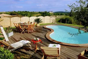 Luxurious villa with nice terrace in rural Chalais - Image 3