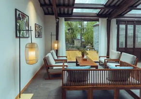 Lijiang Qilu Courtyard Hotel - Image 3