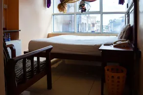 Global Palace Hotel - Image 2