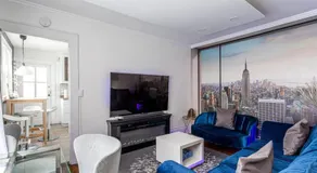 The Fred Deluxe 7 BR by I95, Train, HarborVw, Stamford Beaches & Workspace\n\n - Image 2