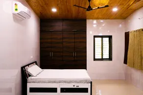 Unique Villa Stay in Surat - Image 2