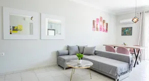 Lilis Apartment 3 - Image 2