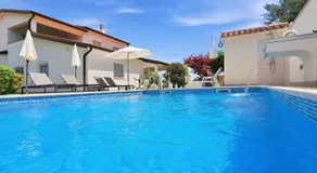 Villa con giardino, barbecue e piscina | Vista panoramica - Image 3