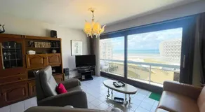 Apartment in Epernay Square with Sea View - Image 2
