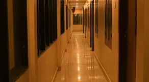 Hotel Riviera - Image 3