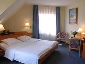 Landhotel Kirchberg - Hotel Garni - Image 3