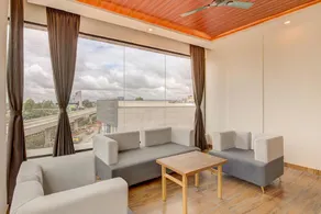 Hotel Tree Suites Next Airport Inn - Image 3