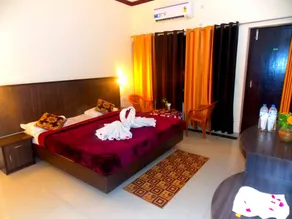 Hotel khajuraho avenue - Image 3