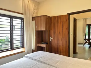 ETSA Luxury Pool Villa for 30 Guests in Thodupuzha - Image 2