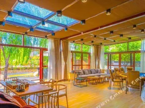 Heyue Boutique Villa Holiday Hotel - Image 5