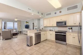 Wondrous Oceanfront Condo with Free Poolside WiFi - Unit 1105 by RedAwning - Image 3