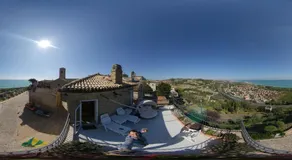 La pequeña casa en Torre di Palme, en Fermo en las Marcas - Image 4