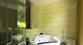 West Lake Hillview Int'L Hotel - Image 5