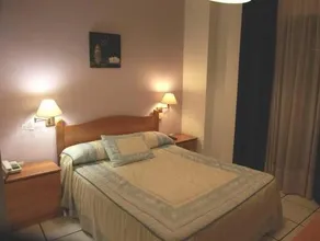 Hotel El Emigrante - Image 4