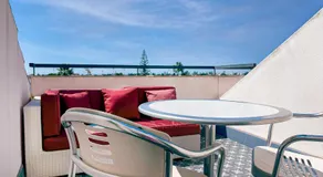 Sunny Sanlucar - Image 4