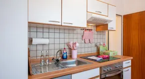 Immo-Vision - Modern Living Apartments, Zentral, Parkplatz, Küche, Wlan - Image 4