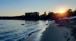 Calm Seaview Nest Studio - 8 mins from Coral Bay - Image 5