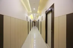 OYO 3202 Hotel Gayatri Residency - Image 2