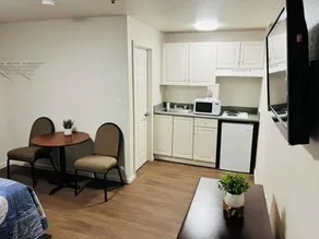 Stay Lodge of Decatur - Image 3