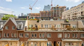 Beautiful 1Bedroom & Den Condo in the Heart of Downtown Toronto - Image 4