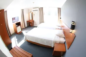 The Hoover Hotel - Image 2