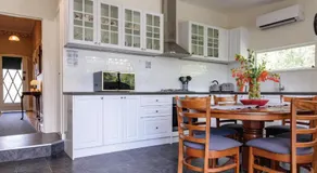 Houlet House - Central Daylesford - Pets Welcome - Image 3
