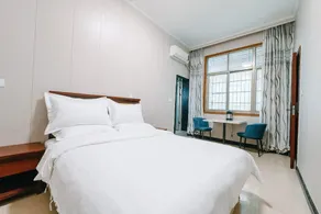 Yijia Hotel - Image 2