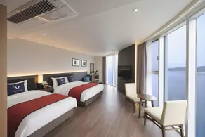 Venezia Hotel and Suite - Image 2
