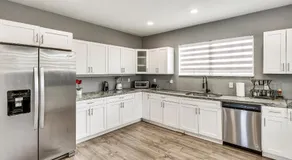 Group Hub w/ Game Room! 4 Mi to Hard Rock Stadium - Image 4