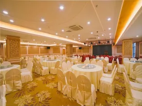 Vienna 3 Best Hotel Luoding Chuangyue Building - Image 3