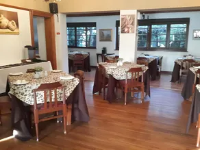 Somerset Guest Lodge - Western Cape - Image 5