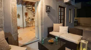 OURANIAS HOUSE - Image 4
