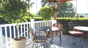West Bank Inn - Image 3