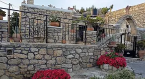 Traditional Creta stone house in serenity village - Image 5