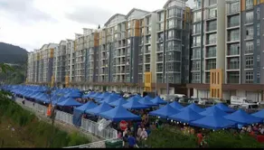 Golden Hill 1 Room Apt at Night Market - Image 3