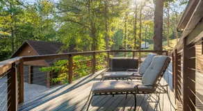 Luxury Rock Creek Cabin w Deck by Lake Hamilton - Image 3