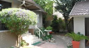 African Sky Guest House - Image 4