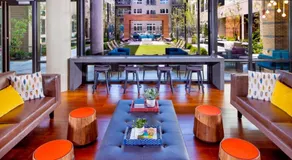 Exquisite One-Bedroom Apartment in Alexandria - Image 2