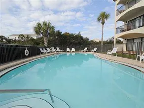  Palms at Seagrove - Image 4