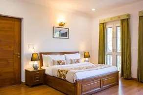 Alaya Stays Captains Nest 3 BHK Retreat With Garden & Scenic Views - Image 2